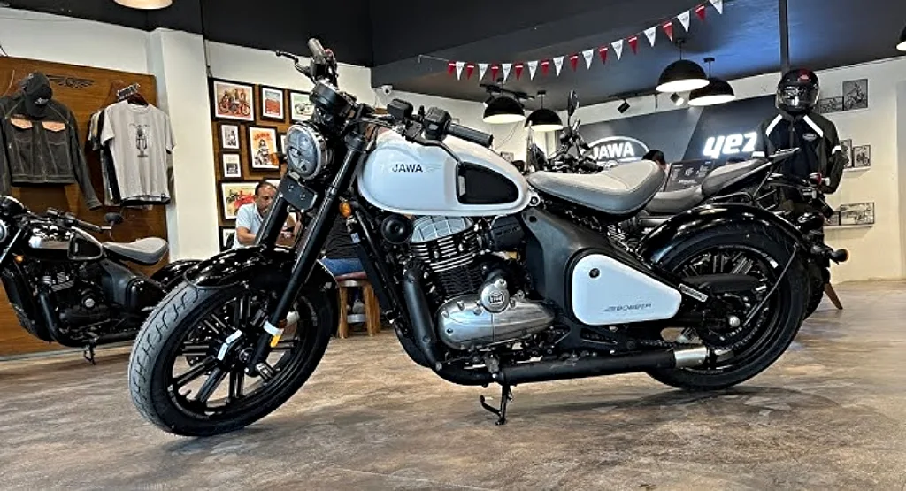 Jawa 42 Bobber