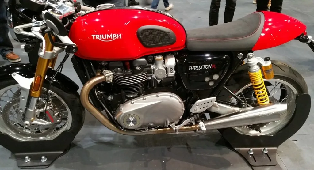 Triumph Thruxton 400